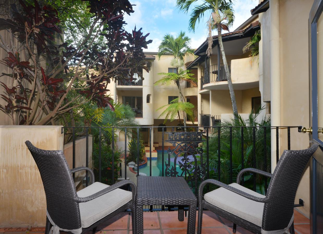 Seascape Apartments At Villa San Michele Port Douglas Exterior photo